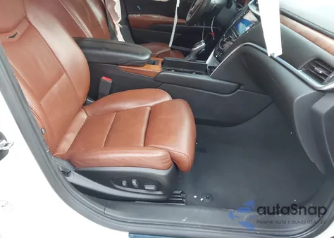 2015 Cadillac Xts Premium z USA, uszkodzony, nr VIN 2G61P5S3XF9284520